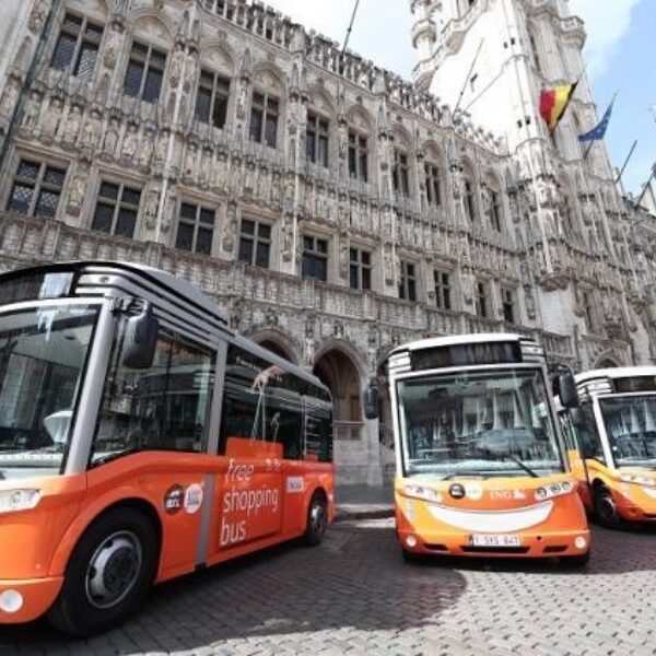 De stad Brussel lanceert de Free Shopping Bus - Ville de Bruxelles